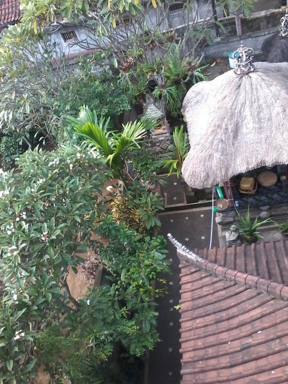Tutick House Apartment Ubud  Exterior photo
