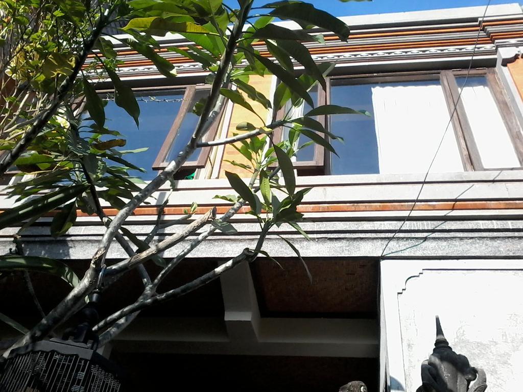 Tutick House Apartment Ubud  Exterior photo