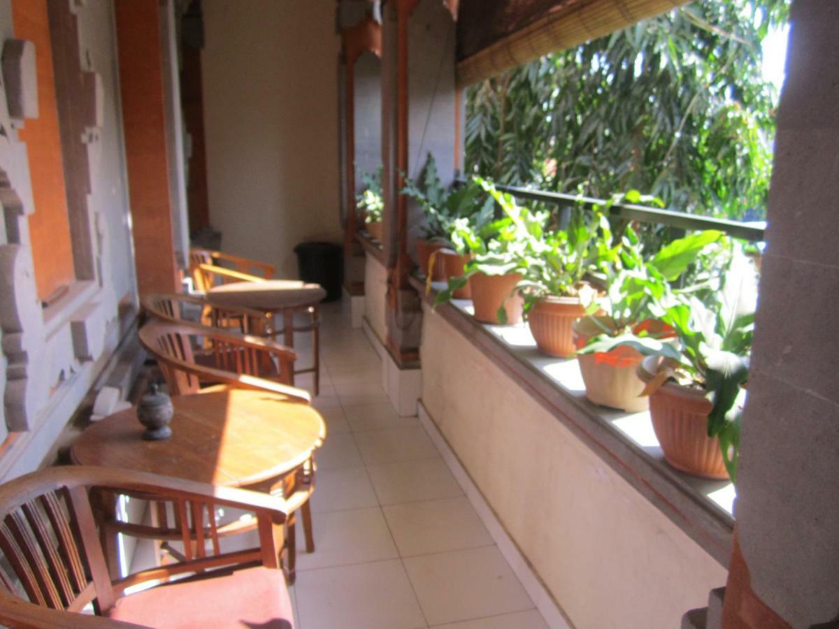 Tutick House Apartment Ubud  Exterior photo